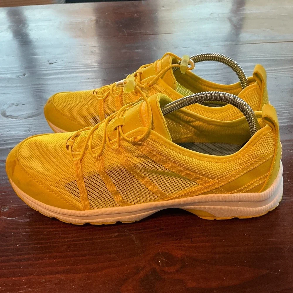 Lands' End Water Sport Sneaker Women 11B Yellow Upper Mesh Athletic Lace Up 1374 - Picture 5 of 16